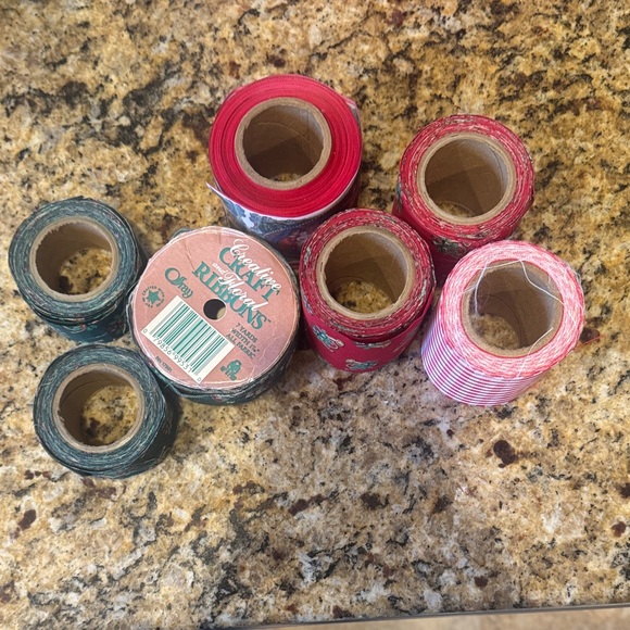 Festive Ribbon Collection - Picture 7 of 12